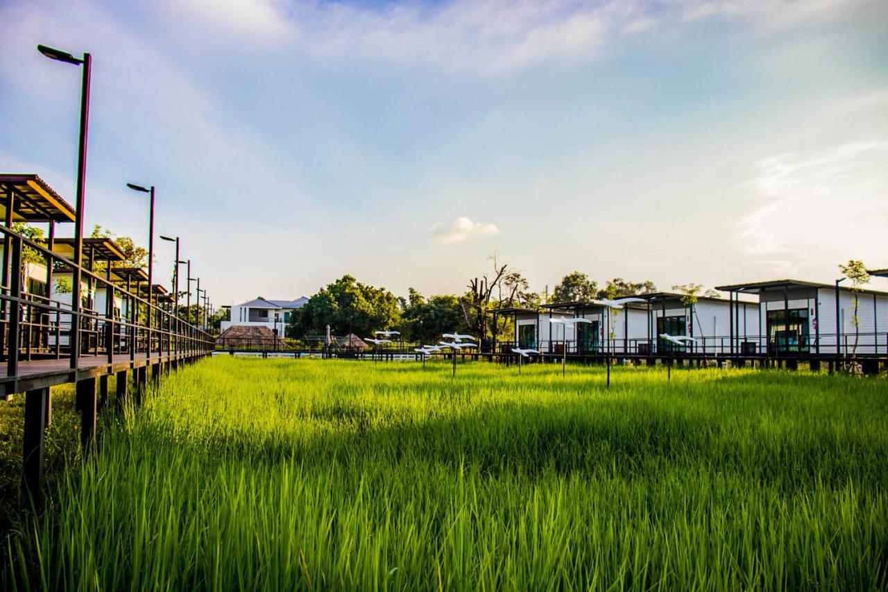 Mae On Village Resort Roi Et Esterno foto