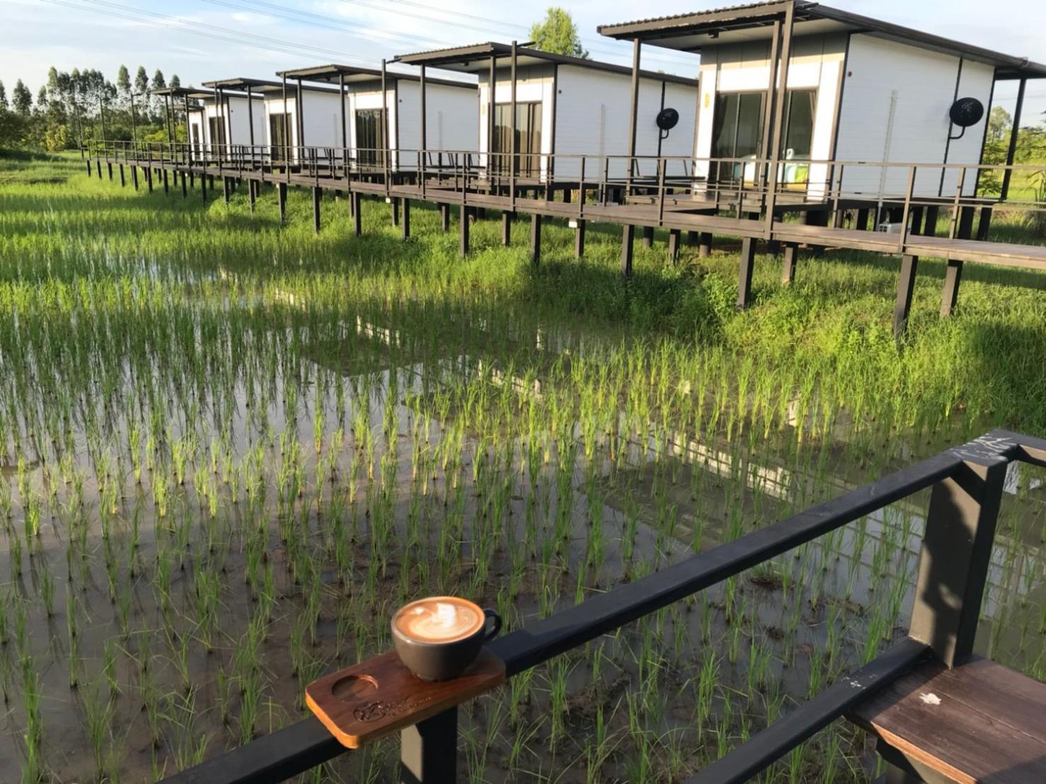 Mae On Village Resort Roi Et Esterno foto
